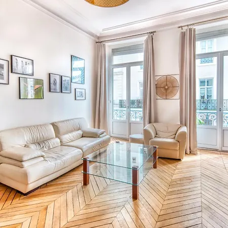 Hyper Centre, Premium, Spacieux Haussmannien Daire *