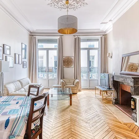 Hyper Centre, Premium, Spacieux Haussmannien شقة أنجير