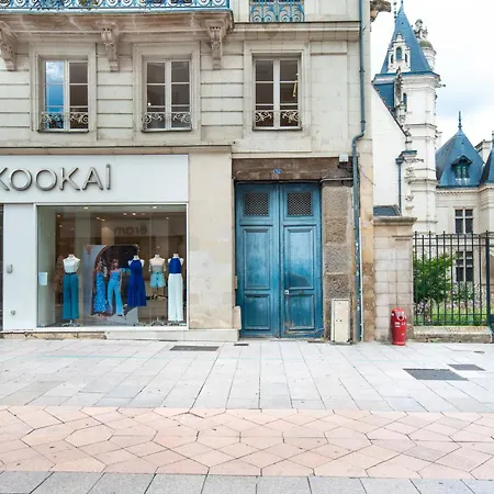 Hyper Centre, Premium, Spacieux Haussmannien